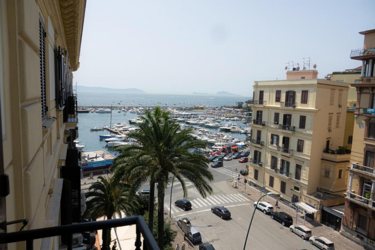 Lungomare & Napoli